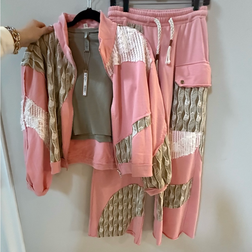 POL 2 piece Outfit, Pink, Cream, and Green Bomber Jacket and Pant, Size Medium - Picture 2 of 16
